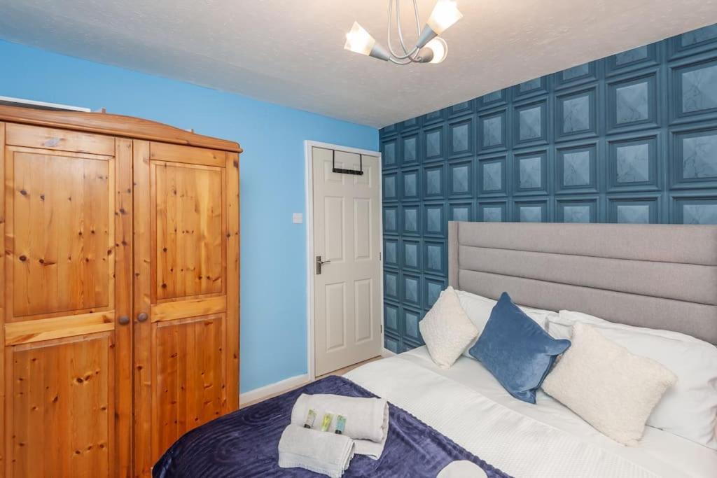 Leed City Centre - Armley Wortley Leeds  Exteriér fotografie